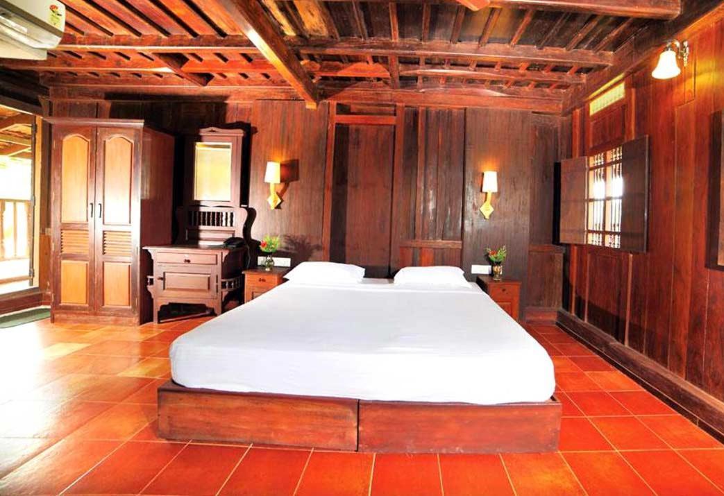 Kumarakom Heritage Resort 戈德亚姆 外观 照片