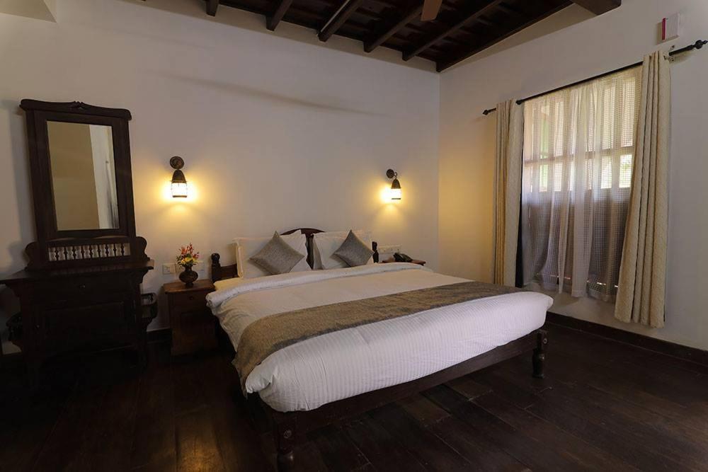 Kumarakom Heritage Resort 戈德亚姆 外观 照片