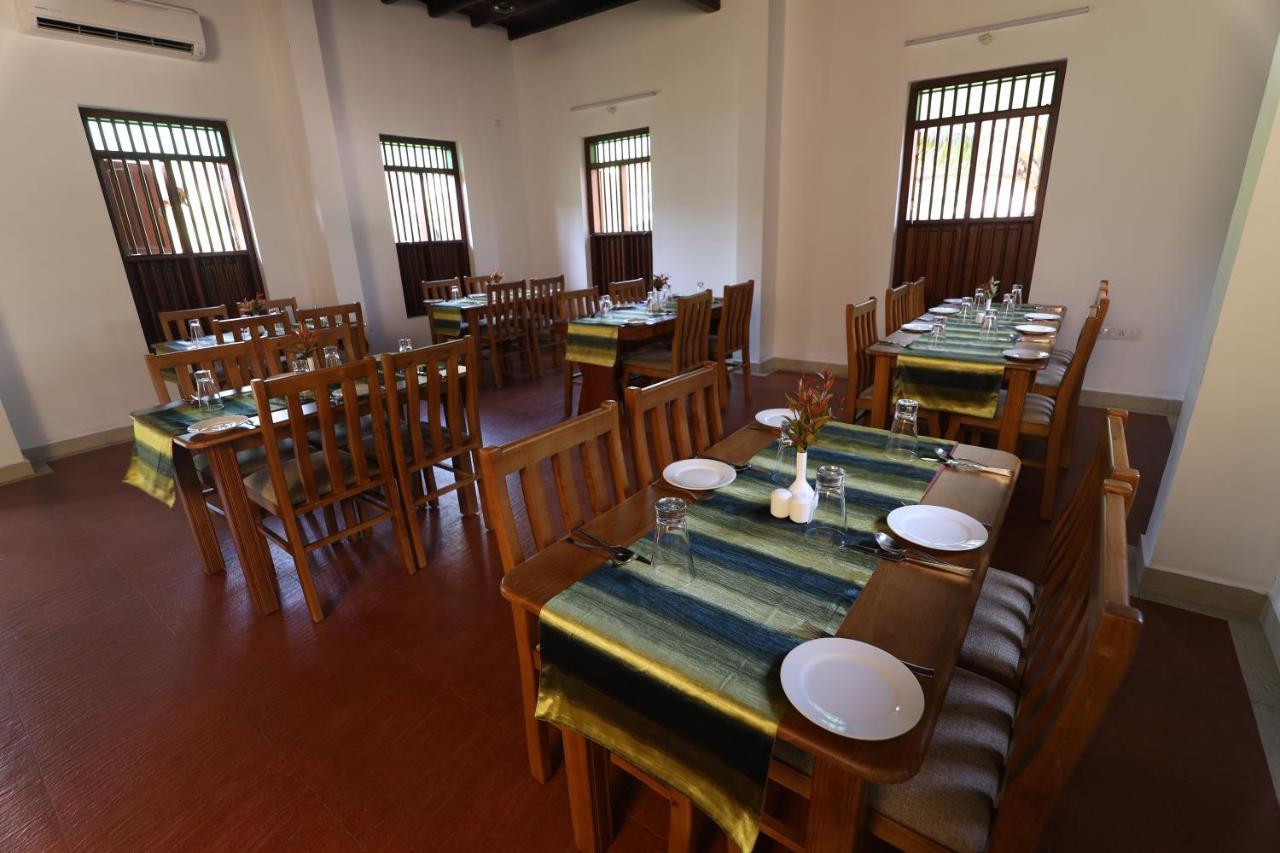 Kumarakom Heritage Resort 戈德亚姆 外观 照片